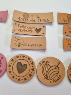 TAG COURO SINTÉTICO COM GRAVAÇÃO A LASER 